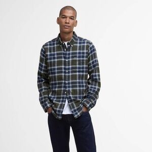 Barbour Rasay Tailored Long Sleeved Button Down - Mid Scale Tartan Plaid